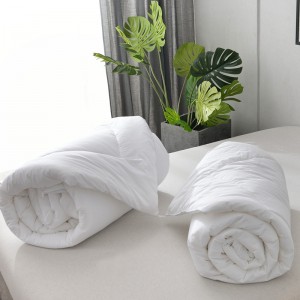 Hot Sale Two In One Duvet Light Weight And High Weight Two Pieces Can Combined