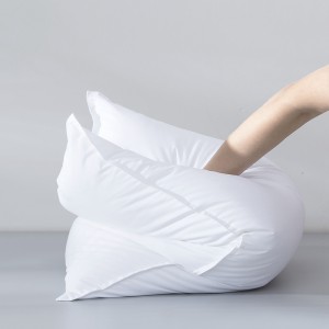 Almohada de cinco estrellas de lujo de algodón de diseño de hotel, almohada blanca de estilo al por mayor