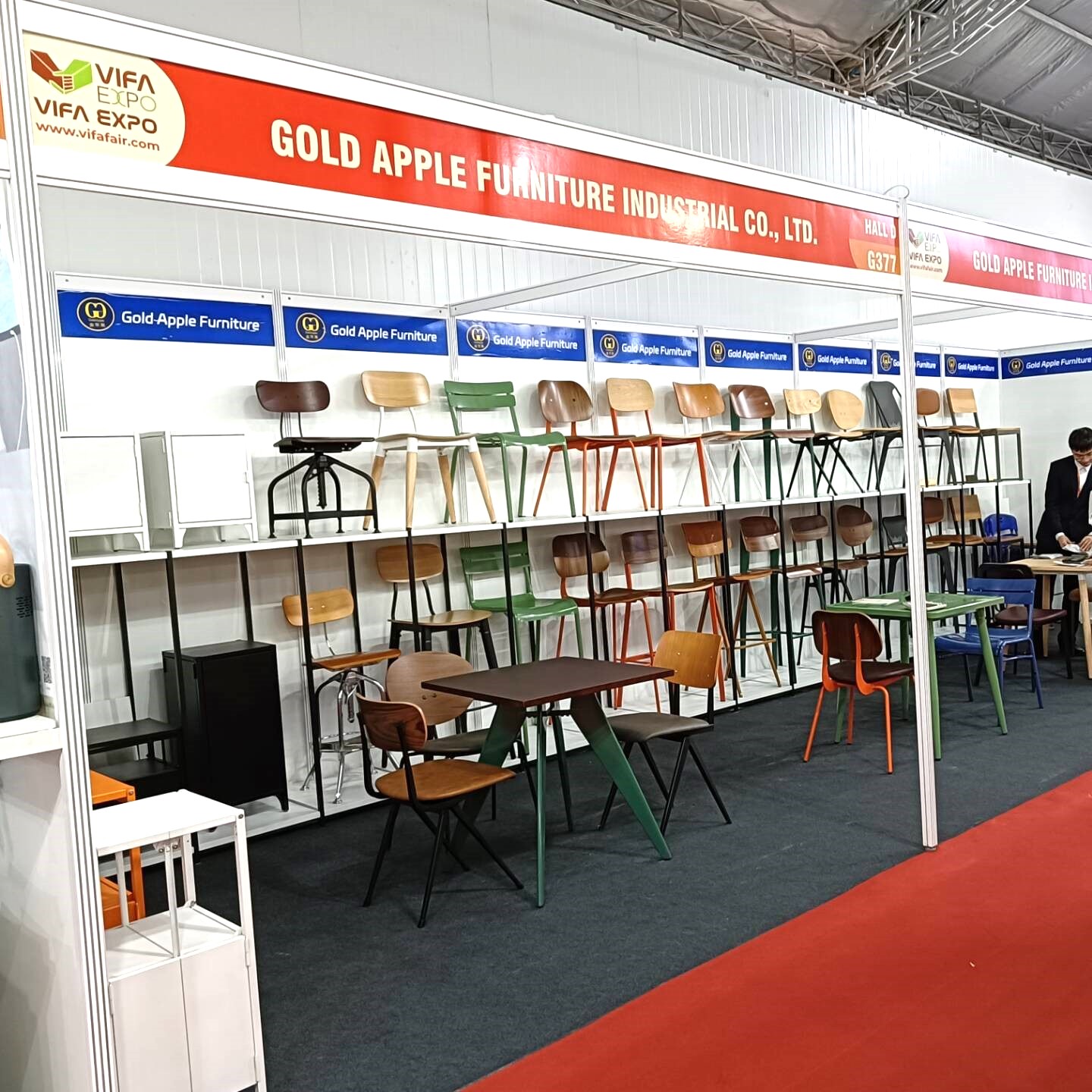 The beauty of steel furniture exhibition attracts attention at VIFA Furniture Exhibition