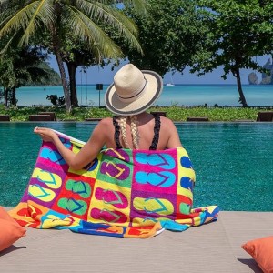 100% Cotton Sand Resistant Oversized Pool Towel for Hotel and Beach