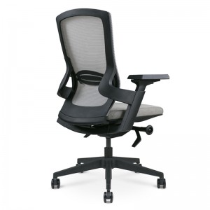 Wysokiej jakości krzesło biurowe z akcentem siatkowym