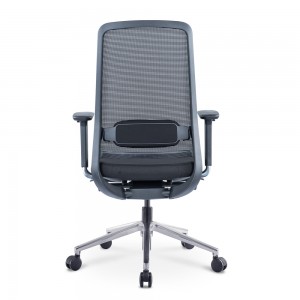 Czarne krzesło komputerowe ze środkowym oparciem i podłokietnikiem