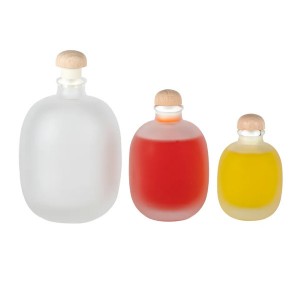 Matirana/prozirna staklena boca za piće sa plutom