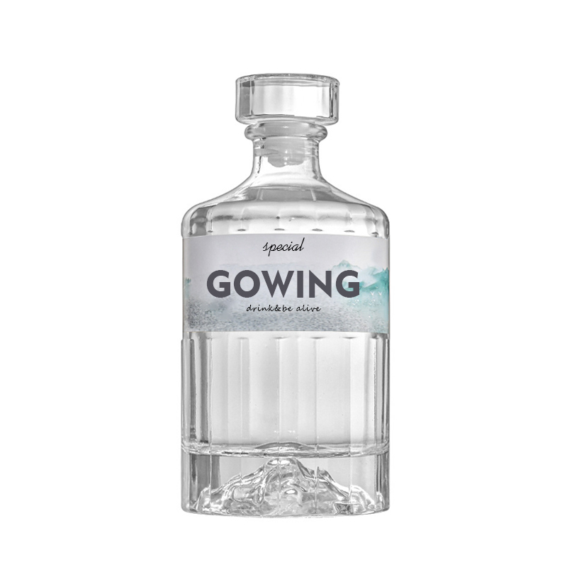 500 ml Creative Transparent Mountain View Glass Spirit Bottle