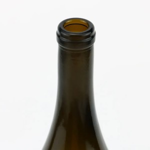 750 мл зелено-коричнева пляшка шампанського з дерев'яною пробковою кришкою