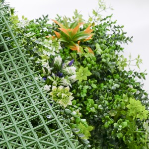 Устойчива на ултравиолетови лъчи пластмасова многоцветна синтетична миланска трева и евкалиптови листа Панел Изкуствена растителна стена