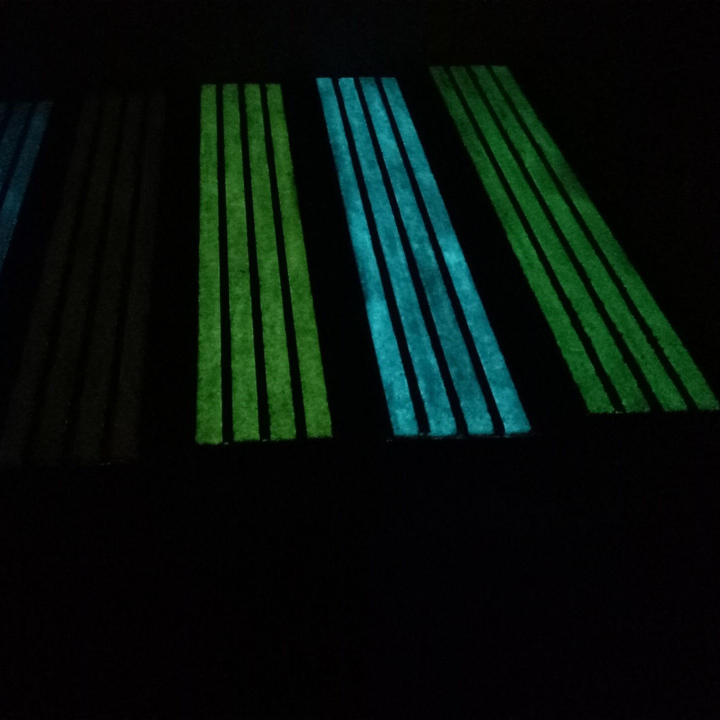 Luminescent Antislip Strips