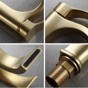 Wall Mounted Style Modern Exposed Brass Ceramic Cartridge Complete Health Faucet Mixer Shower Set