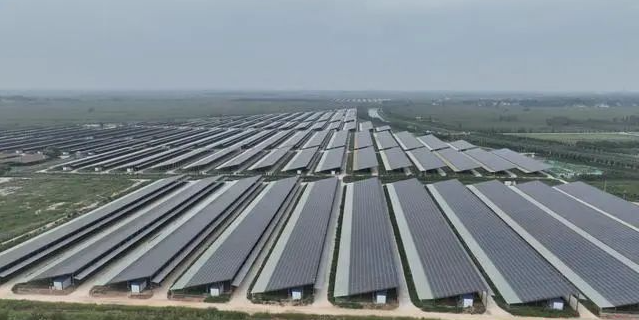 Huaneng’s first Farm-PV Complementary Photovoltaic Power Station is Connected to the Grid