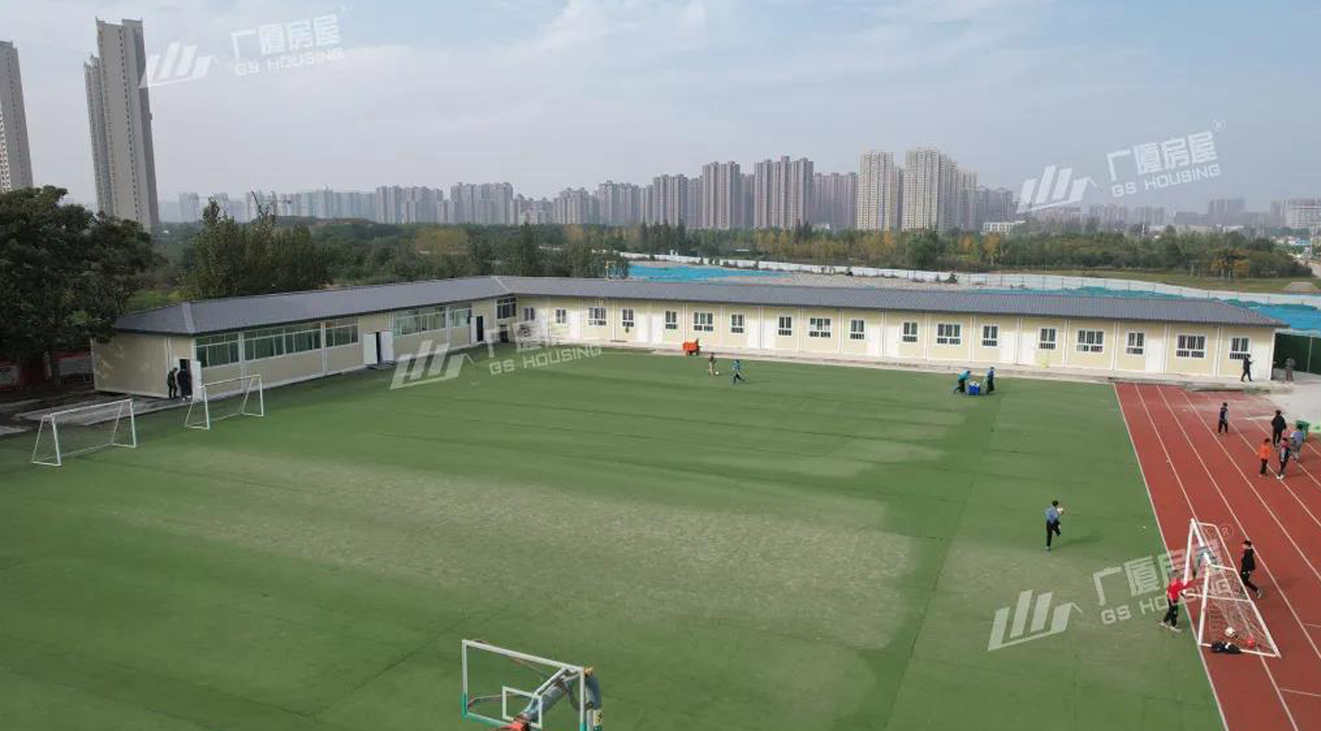 Rumah kontainer – sekolah dasar Chaiguo di Zhengzhou