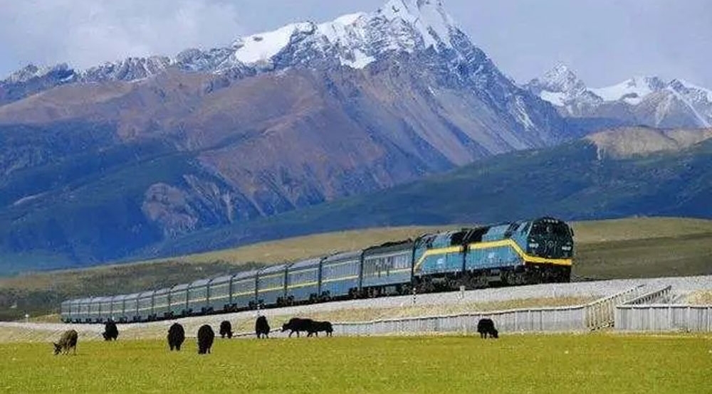 کنٹینر ہاؤس - سیچوان-تبت ریلوے فلیٹ پیکڈ کنٹینر ہاؤس اور پری فیب ہاؤس کے ذریعہ بنایا گیا ہے