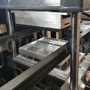 GtmSmart Factory ဆိုင်များတွင် ပလတ်စတစ် အစားအစာ ကွန်တိန်နာများ ထုတ်လုပ်သည့် စက် အပူချိန်ဖော်ခြင်း စက်