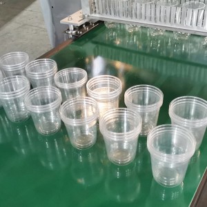 Automatische wegwerp plastic glasvervaardigingsmachine Cup thermovormmachine