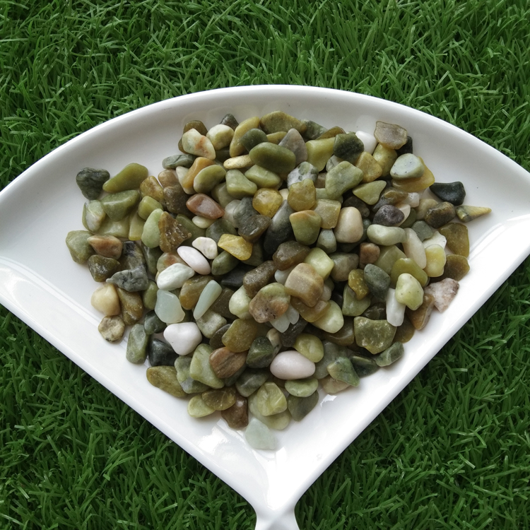 DL-023 polished light green pebble stone small size for garden and floor