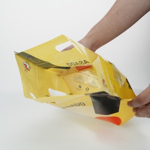 Multifunctional resealable anti-fog roasted chicken and potato packaging bag