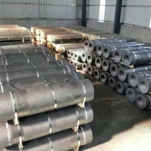 UHP 350mm Graphite Electrodes In Electrolysis For Smelting Steel