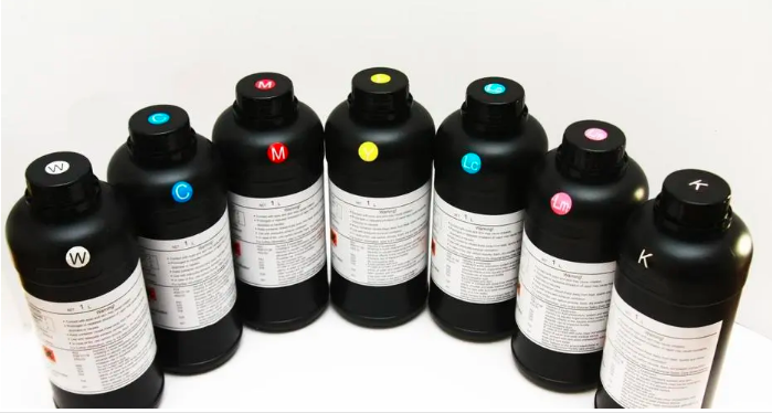 The ink of the UV inkjet printer has several colors to choose from？