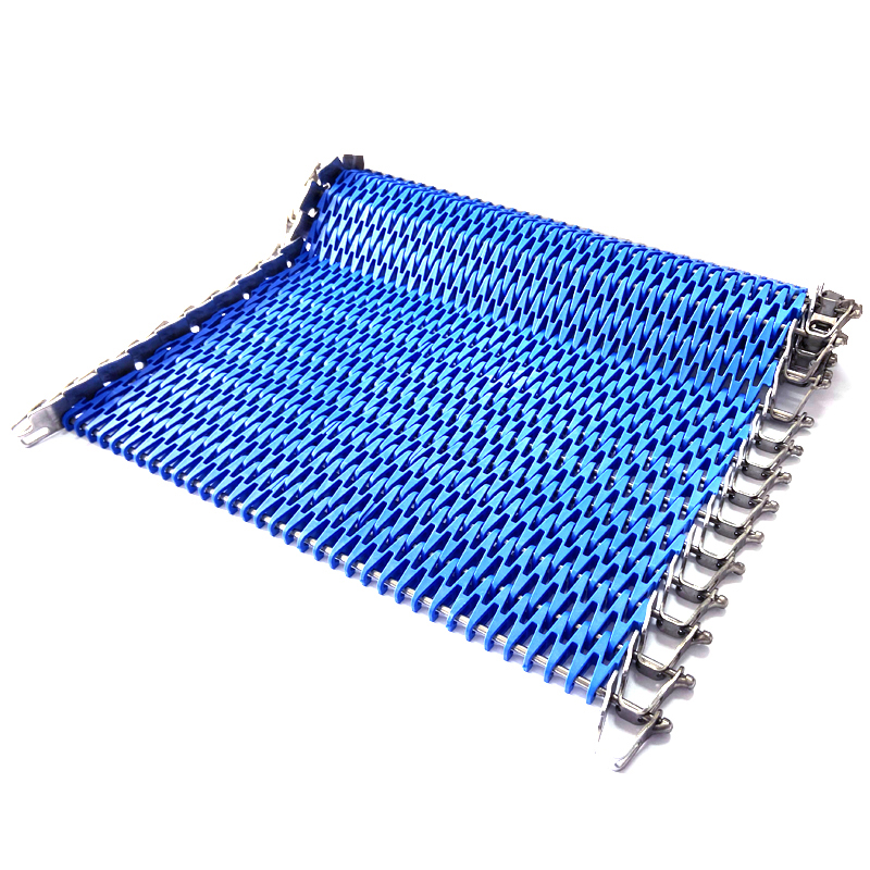 Plastic spiral mesh belt and its application