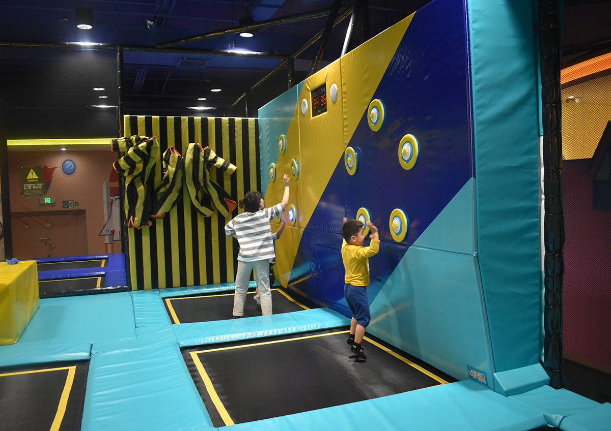 Cheap price Kids Indoor Play - Interactive Trampoline – Haiber