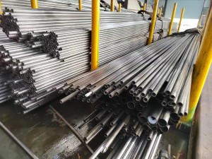 DIN1629 St52 E355 ASTM A210 27SiMn 40Cr Alloy Seamless Honed Steel Pipe