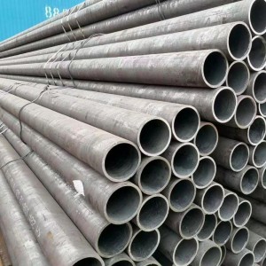 Tendências de produtos suportam tubo de aço sem costura de aço carbono preto laminado a alta temperatura personalizado de tamanho ASTM A106