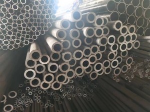 St52 Cold Drawn Precision Seamless Alloy Steel Pipes