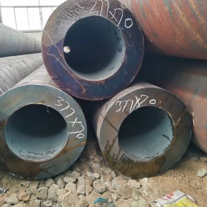 Reic teth airson API 5L ASTM A106 A53 Sch80 Ss400 S235jr Q345 Q195 Cold Hot Rolled Galvanised Precision Black Boiler Black Carbon Steel Seam Pipes Tube