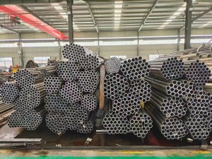 ASTM A106 A53 4140 Black Galvanized Carbon Steel 304 Stainless Seamless Pipe