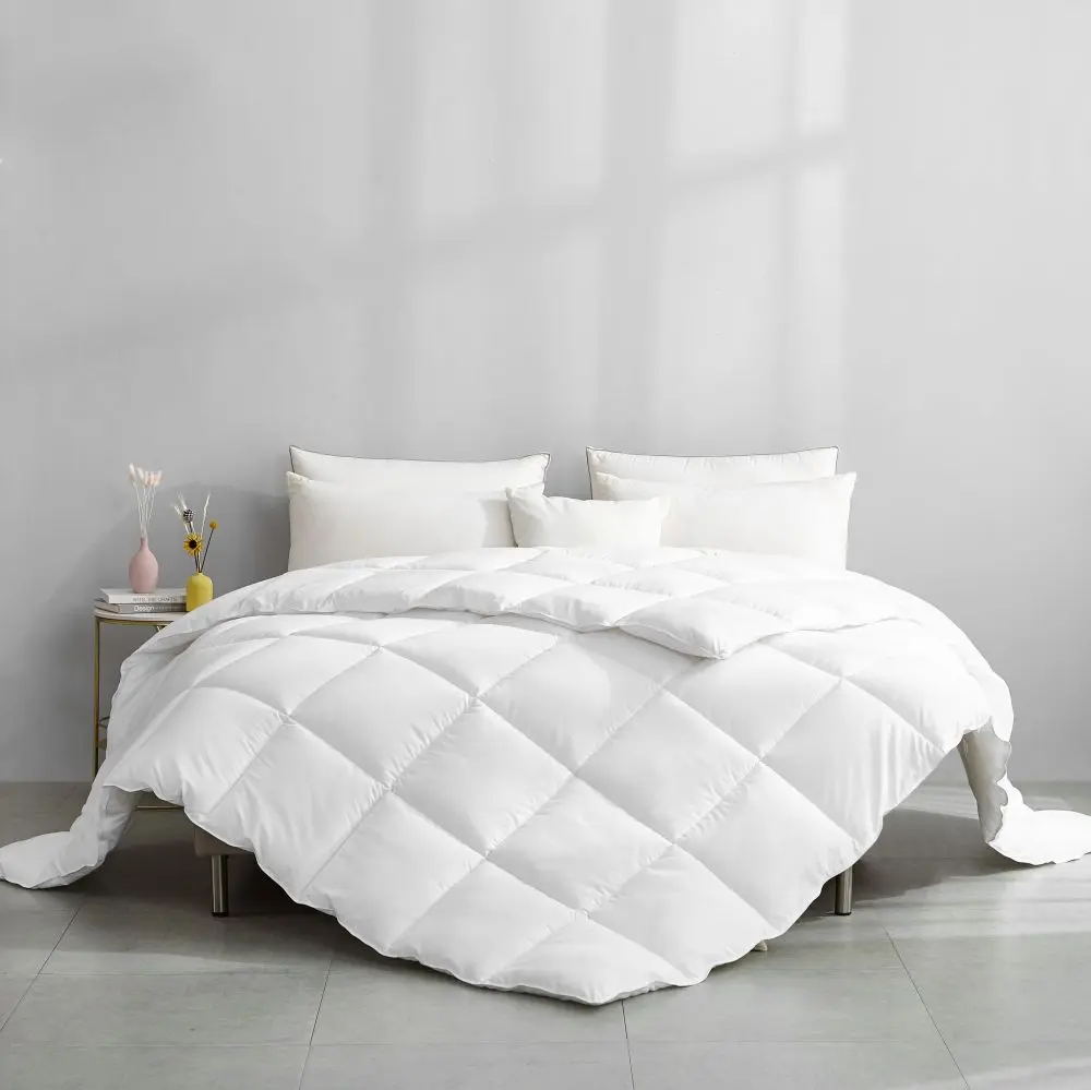 Quilted White Comforter Duvet Insert –  Queen/King Size, All Season Down Alternative Queen Size Bedding Comforter with Corner Tabs