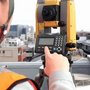 Surveying instrument total station Topcon GTS 2002 Total Station
