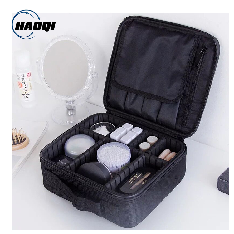 Short Lead Time for China New Style Women Stripe Print Delicate Travel Cosmetic Bag Makeup Case Pouch Toiletry Fresh Multifucational Storage Bags portable