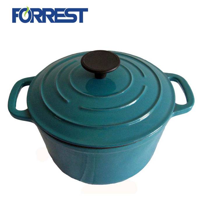 Enamel cast iron shallow casserole with lid
