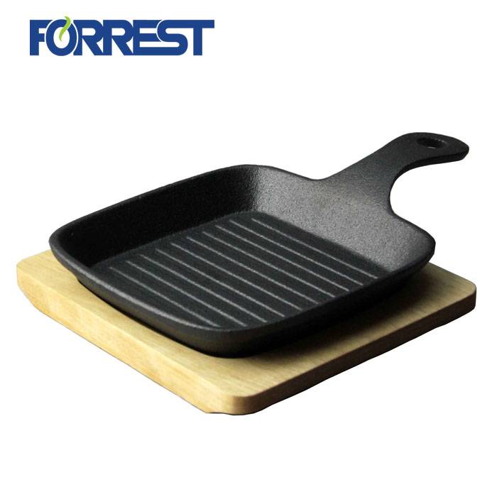 Cheap Cast Iron Pre-seasonale Square Pan with Wooden Tray