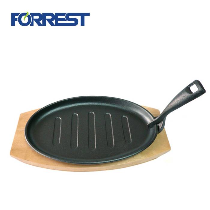 Wholesale Cast Iron Steak Fajita Pan Frying Plate With Wooden Base Tary  Preseasoned cast iron cookware