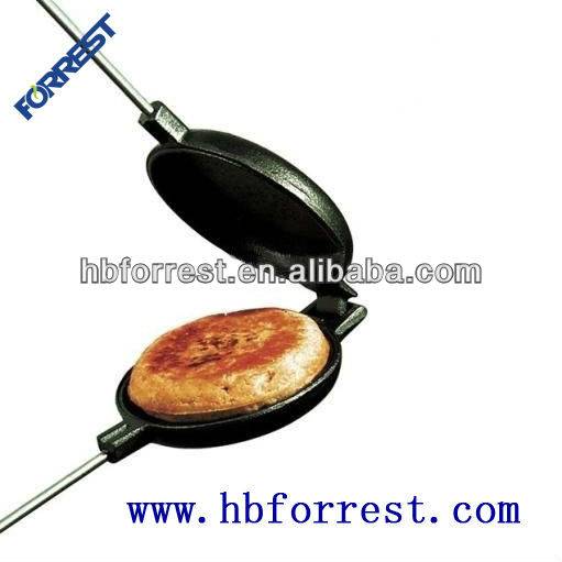 round pie iron or jaffle iron