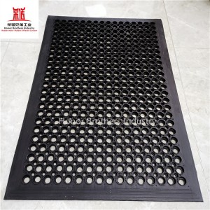 Wholesale Rubber Safety Non-Slip Kitchen Floor Drainage Hole Porous Mat with Hollow