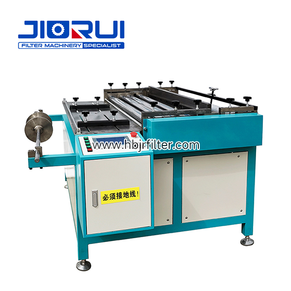 Automatic cutting and rolling machine (1)