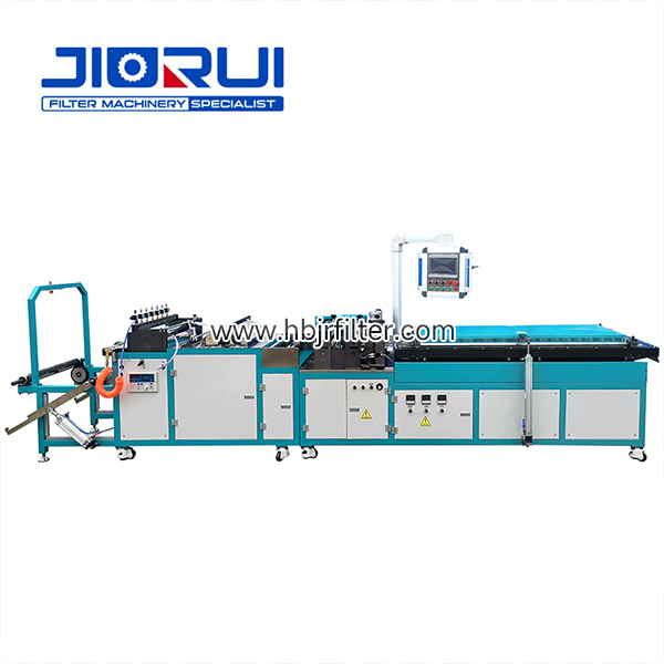 Oil filter pleating machine