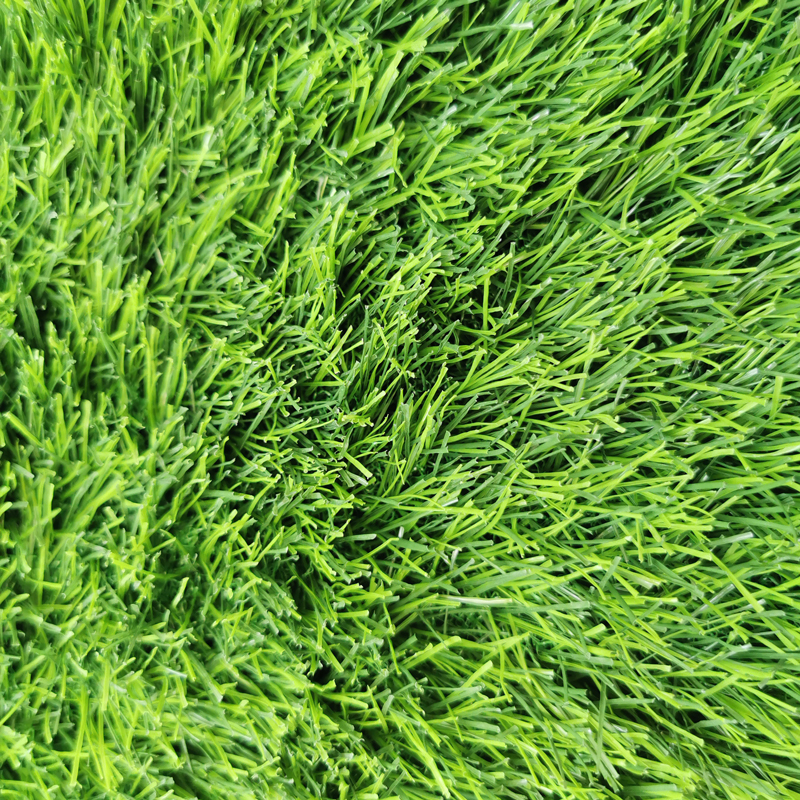 Hot Sale All-Season Green Artificial Grass for Yard Garden Decoration Featured Image