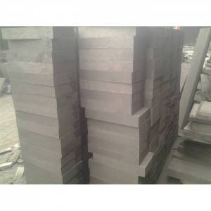 2021 wholesale price Graphite Square Block - Isostatic Pressing Graphite Carbon Brick with Good Quality – Rubang