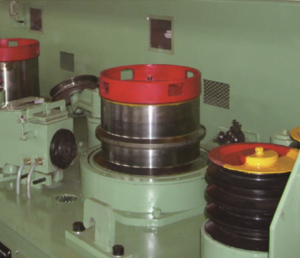 Прамалінейны станок для валачэння дроту LZ-200-250-300