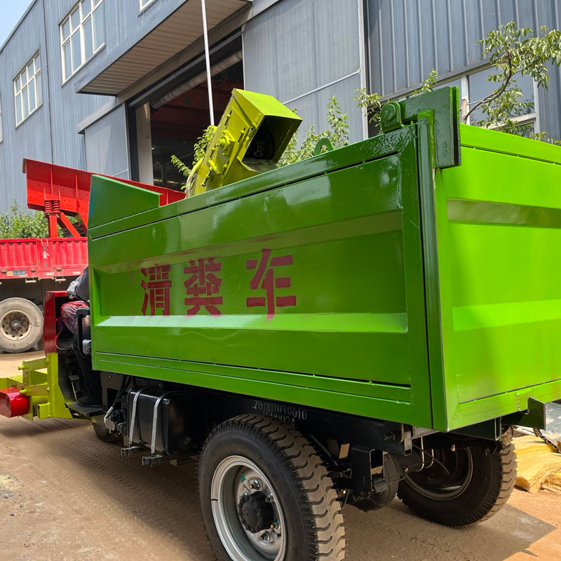 Cattle Farm Automatic Manure Cleaning Vehicle Hydraulic Drive Self-Propelled Manure Cleaning Truck