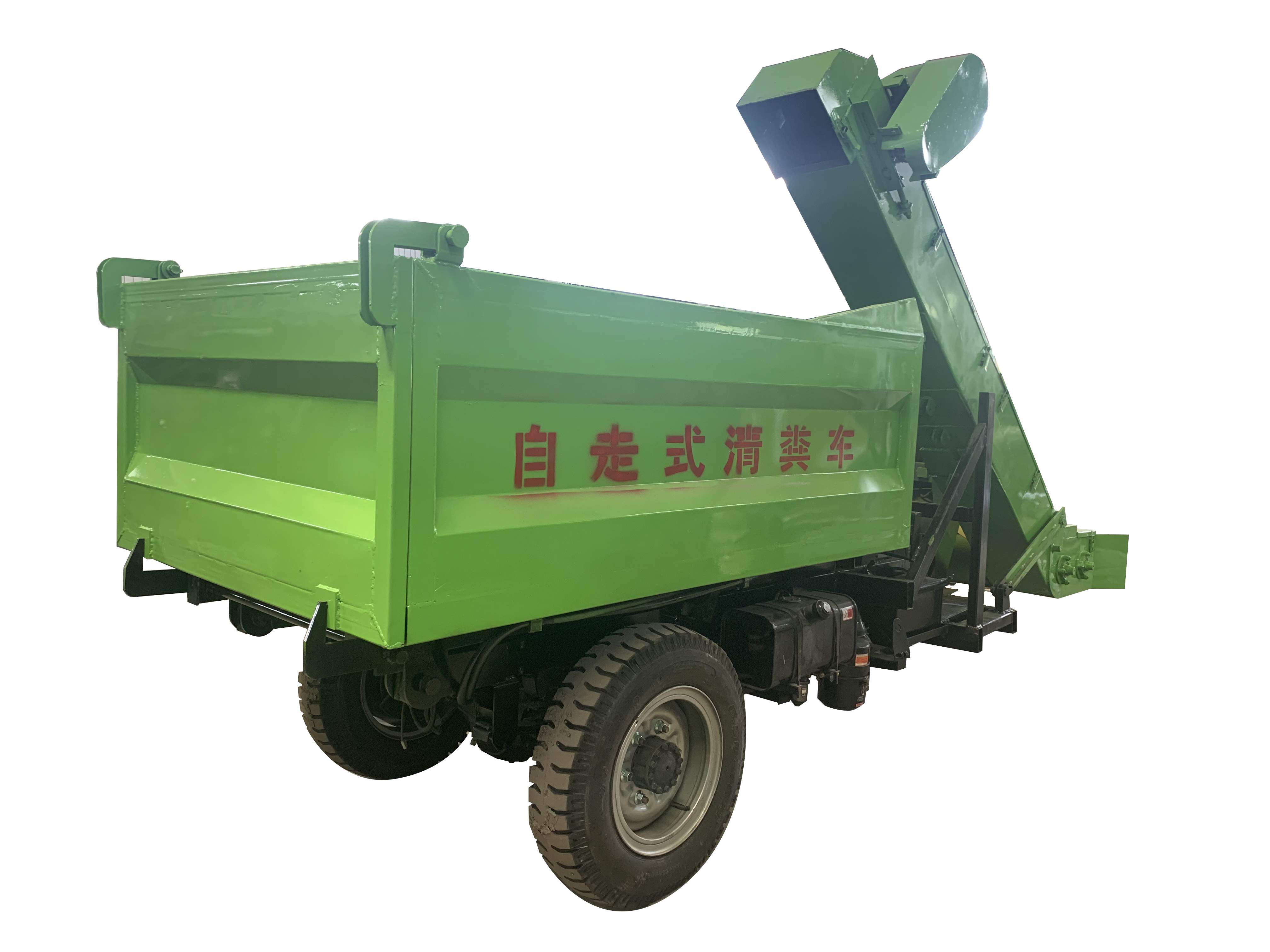 Revolutionary three-wheel truck for manure cleaning on cattle farms