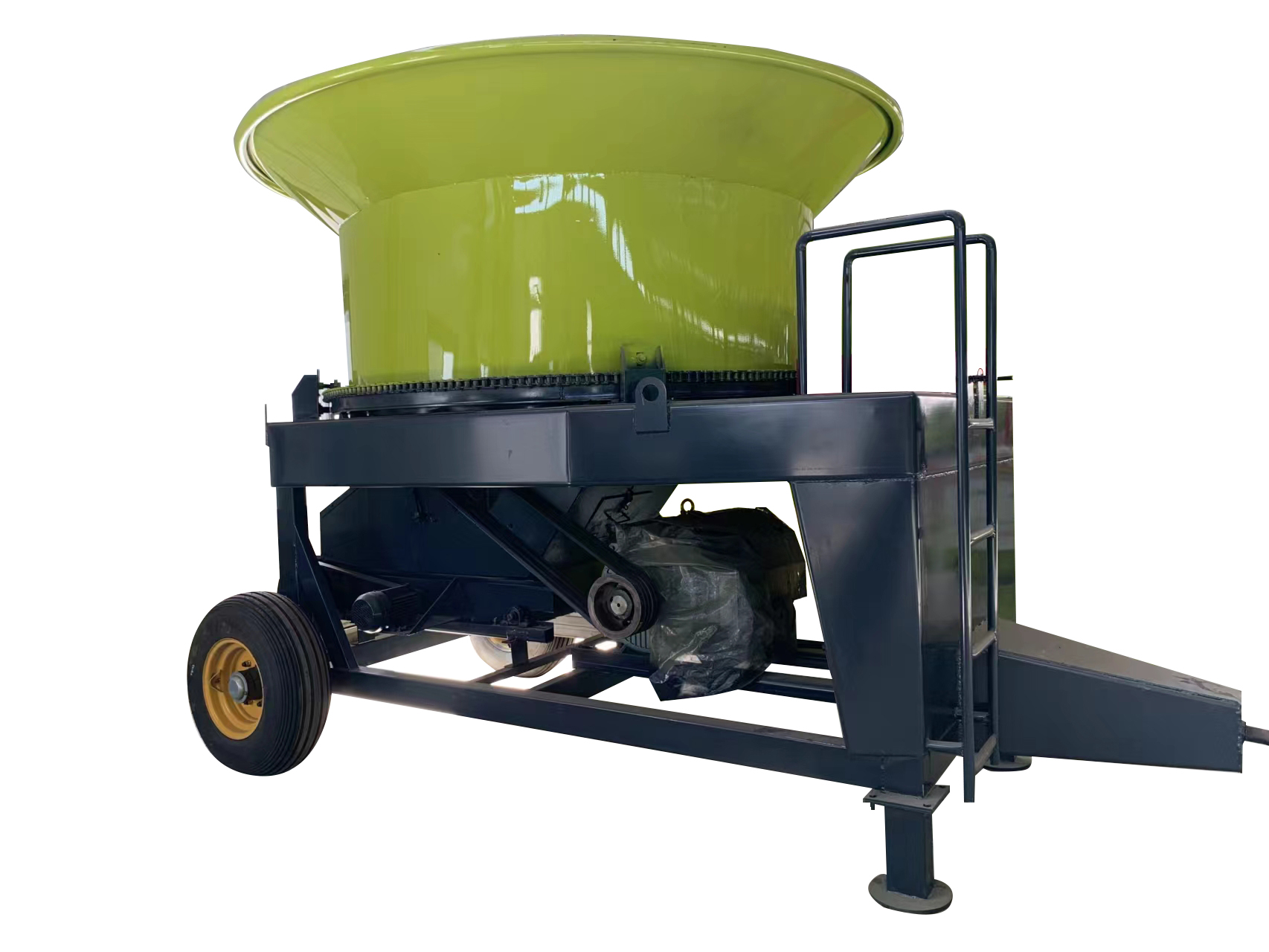 Advantages of forage grinder for cattle and sheep