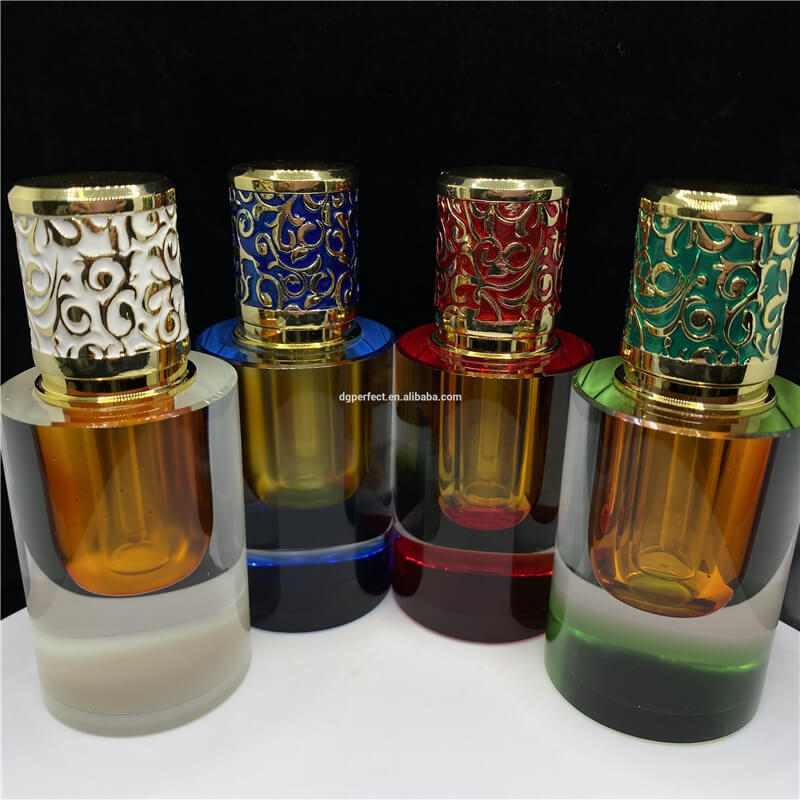 Hot selling design crystal perfume attar bottle custom design glass vintage perfume bottles