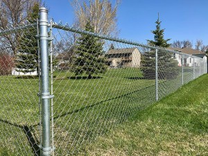 6-Foot Hot-Dip Galvanized Chain Link Fence, Tem...