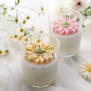Daisy flower decoration scented glass jar candle for lover