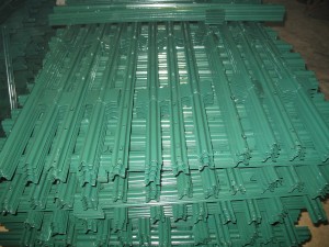 OEM/ODM Factory 25m Euro Fence And Round Post Set - U post with powder coating – NEWEAST YILONG