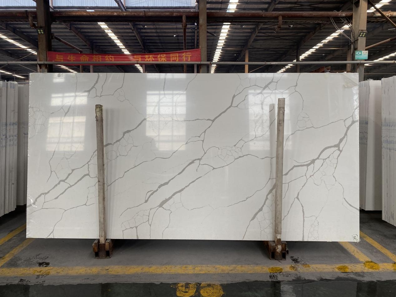 2021 High quality Artificial Calacatta Quartz Slab - White Calacatta Quartz Stone with gray vein Made in China Granite Look 1003 – Granjoy