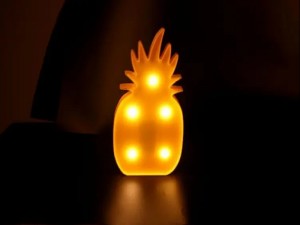 CE Certification Led String Multicolor Light Manufacturers –  Led Battery Operated Pineapple Table Lamp Pineapple Lights Pineapple Night Light Home Decoration – Hengsen